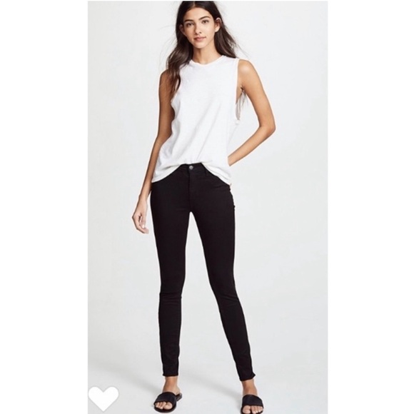 J Brand Mid Rise Skinny Luxe Sateen Jeans. - Picture 1 of 7